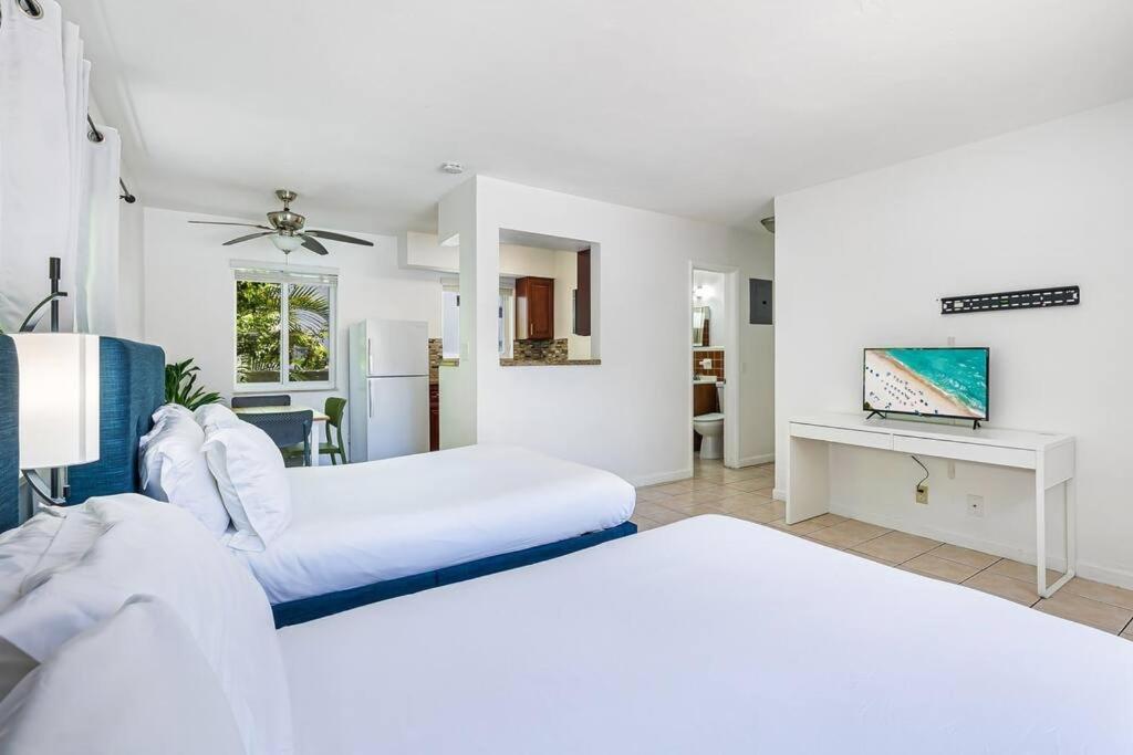 Hollywood Beach, Steps To The Beach, Pool Экстерьер фото